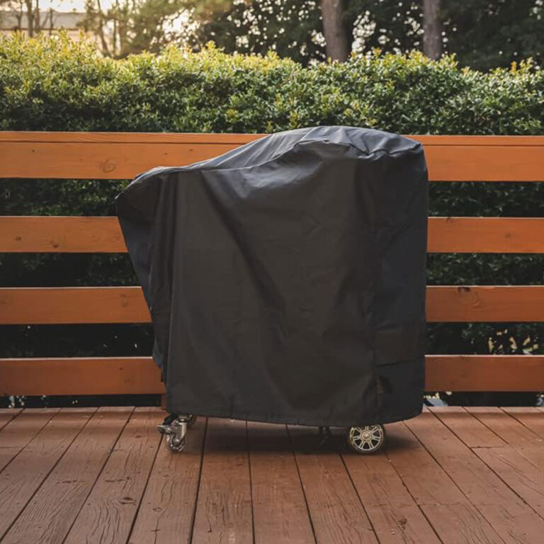 Recteq Bullseye Deluxe RT-B380X Pellet Grill - Cover